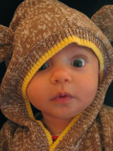 Young Ms. Sencha - irrelevant to the article but oh so cute!